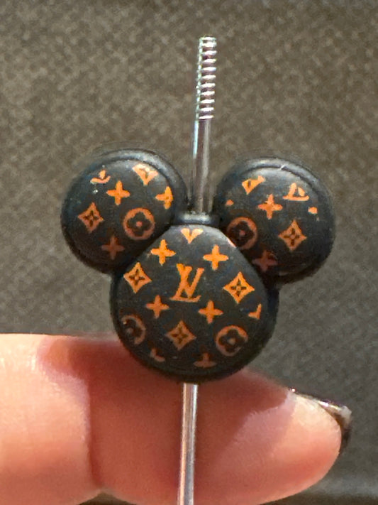 3D139