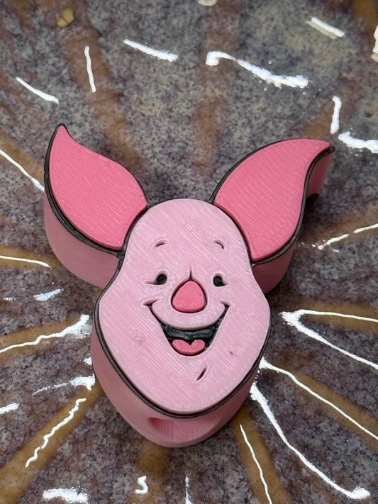 Pig straw topper