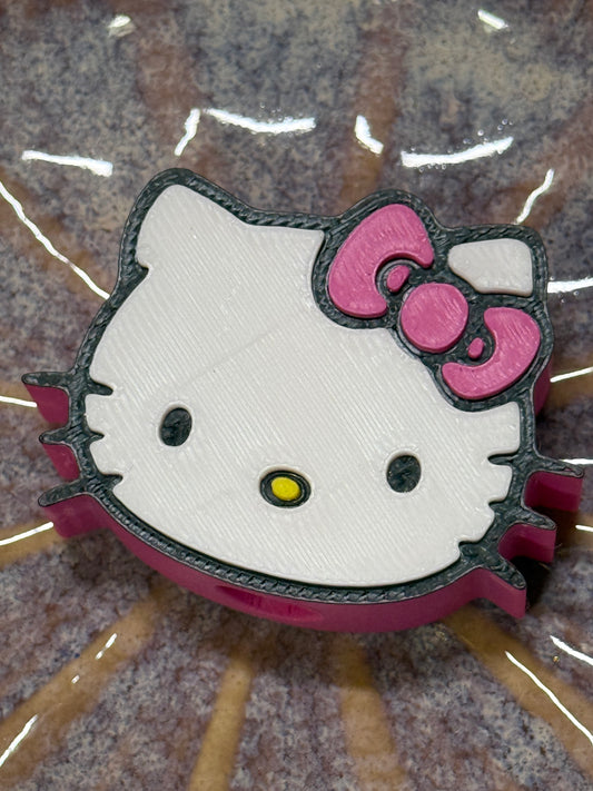 Kitty straw topper