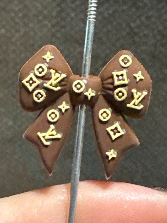 3D067