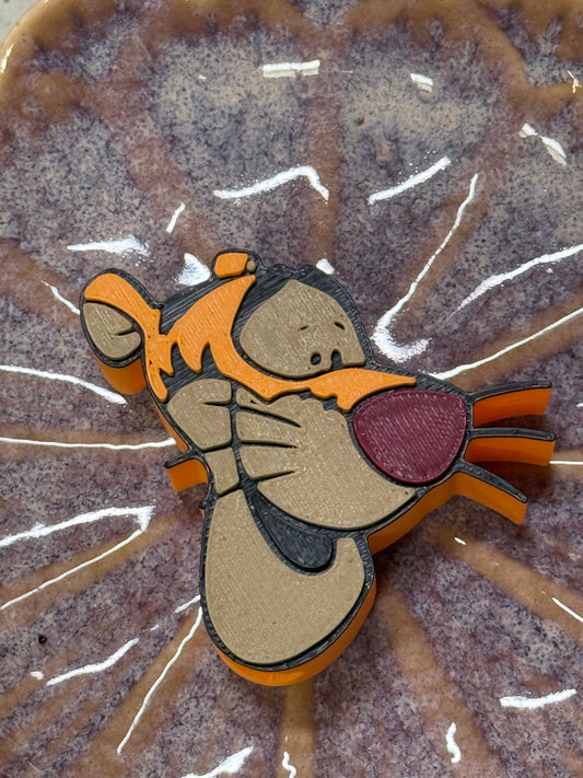 Tiger straw topper