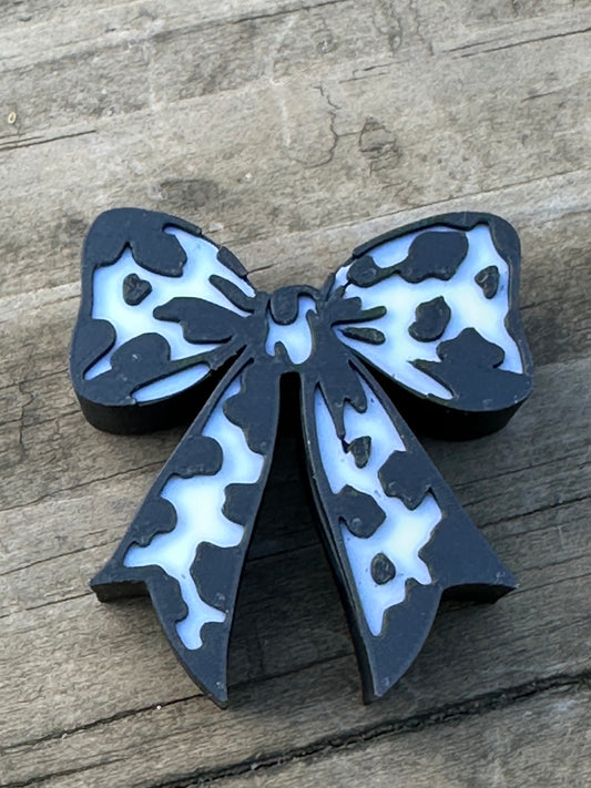 Cow print bow straw topper